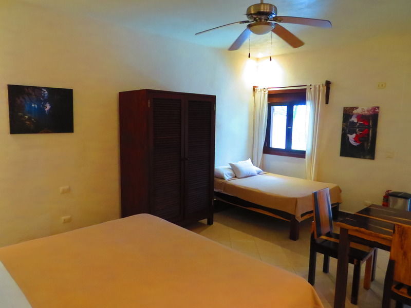 טולום Xibalba Hotel Dive Center מראה חיצוני תמונה