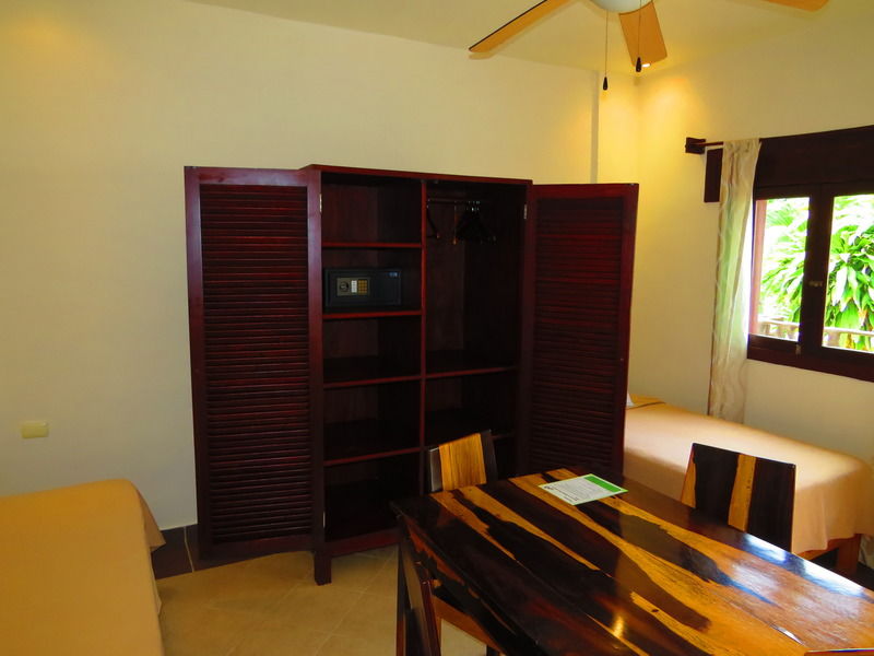 טולום Xibalba Hotel Dive Center מראה חיצוני תמונה