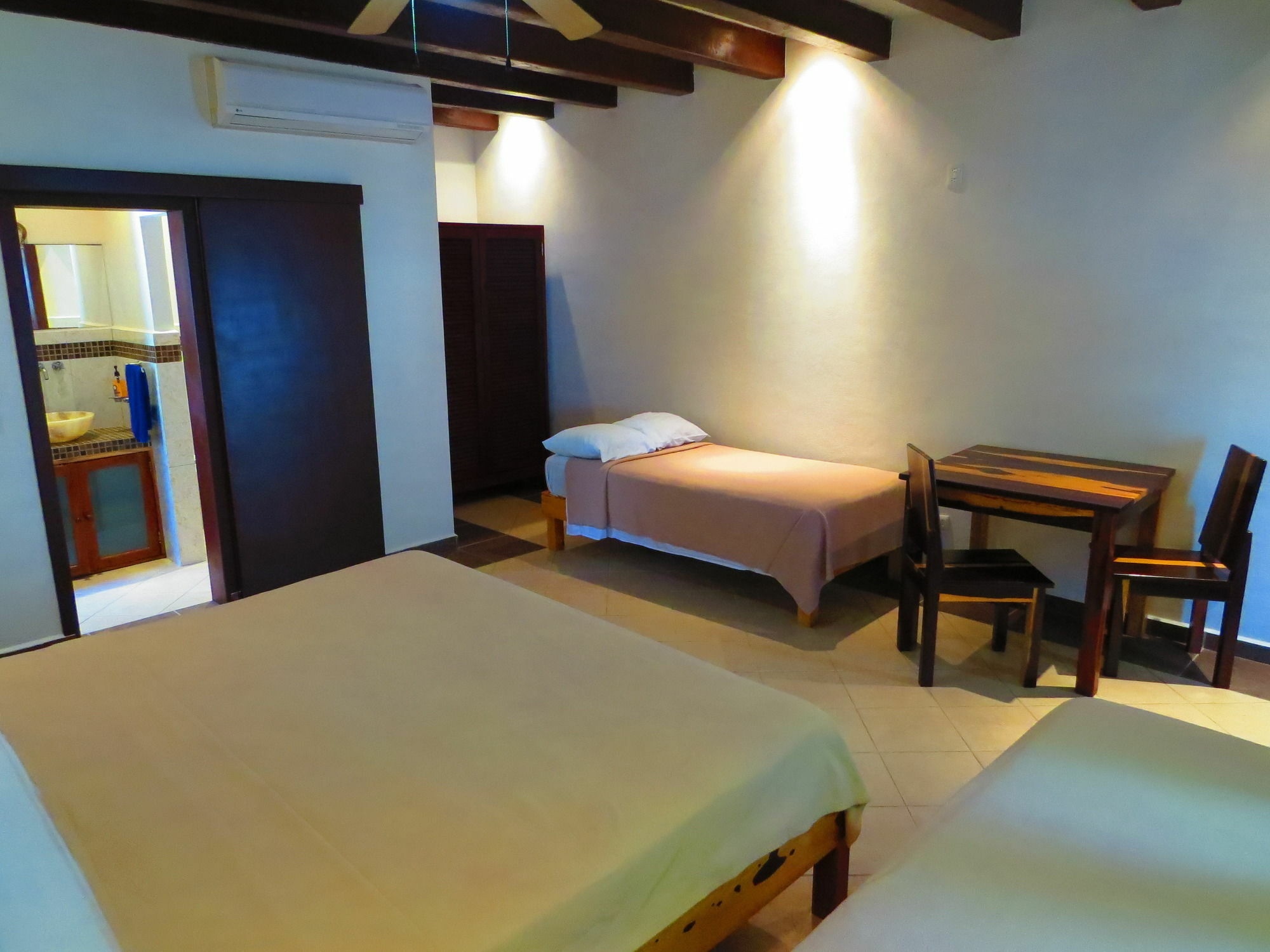 טולום Xibalba Hotel Dive Center מראה חיצוני תמונה